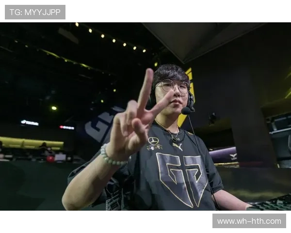 RulerADC崛起成为电竞新星 揭秘其成功背后的实力与心态